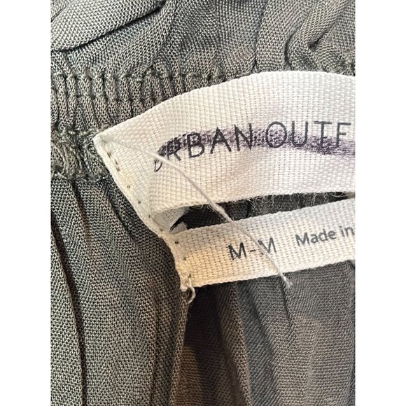 Urban Outfitters Shorts Womens Medium Romper Boho Cottage Green Ruffles Casual - Picture 6 of 16